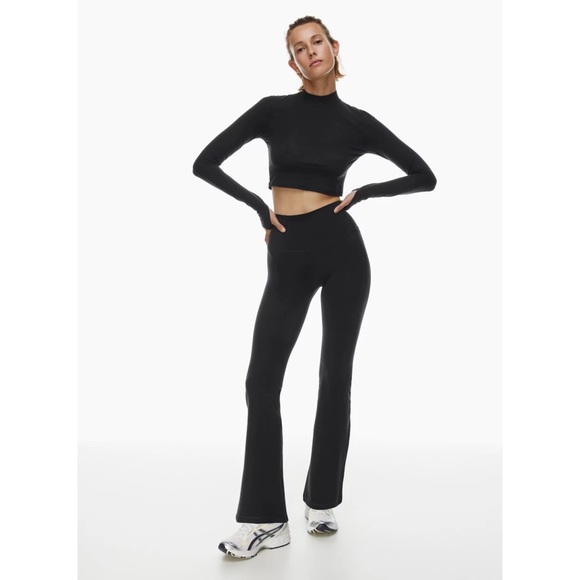 Aritzia TnAction Tna butter Cheeky Flare Hi Rise Legging black - Picture 10 of 10